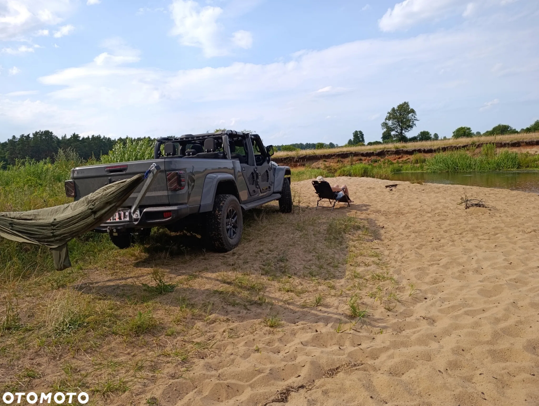 Jeep Gladiator - 12