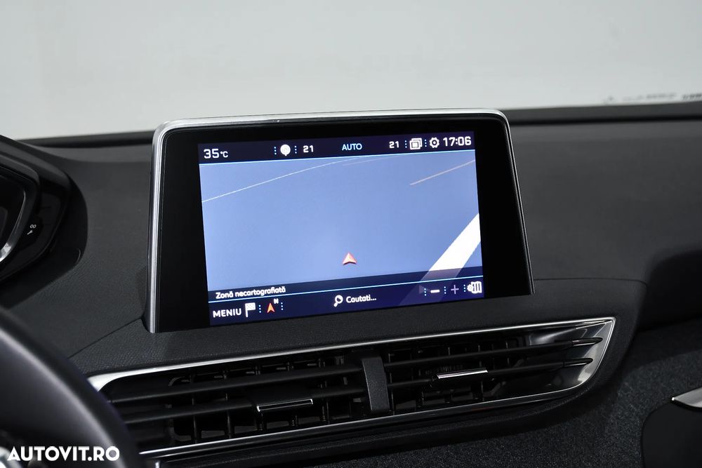 Peugeot 3008 1.2 PureTech Turbo S&S EAT6 Allure - 24