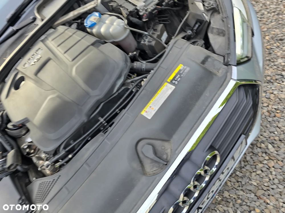 Audi A4 Avant 2.0 TDI DPF clean diesel quattro S tronic Attraction - 29