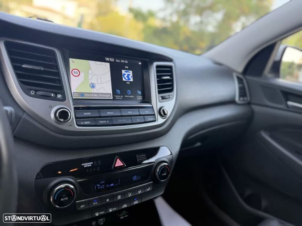 Hyundai Tucson 1.7 CRDi Premium DCT - 12