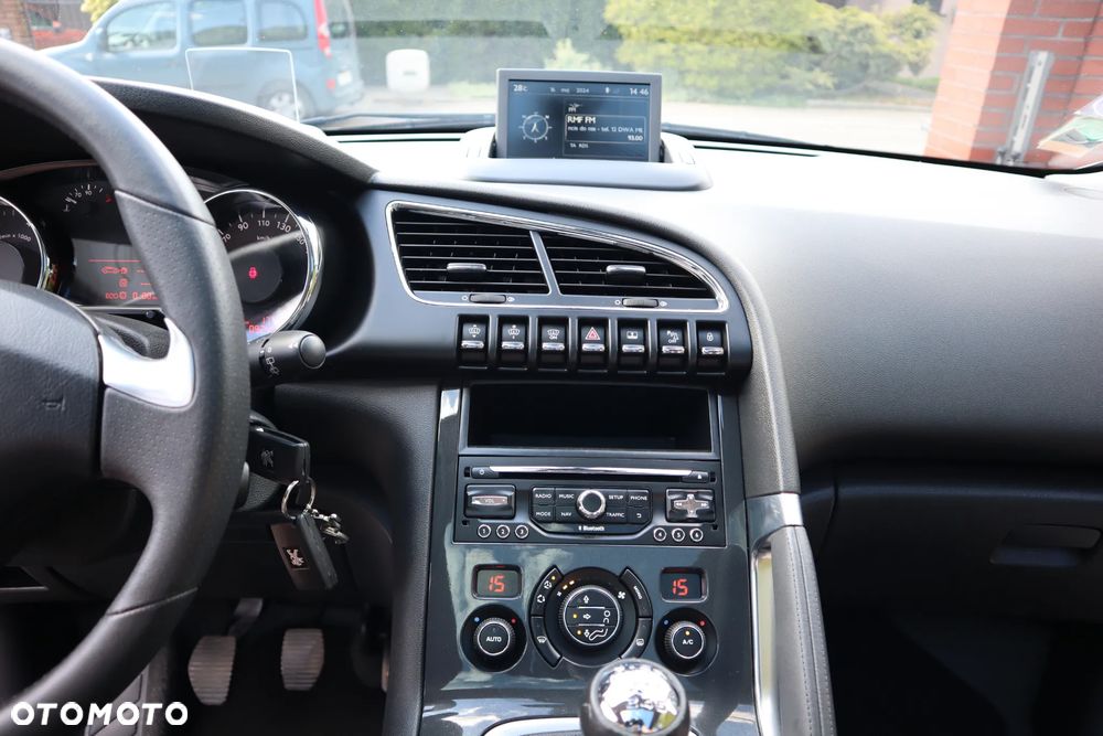 Peugeot 3008 1.2 PureTech Allure - 18