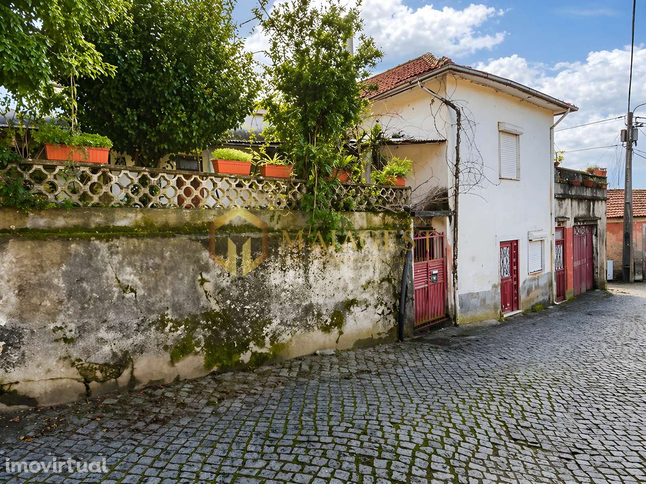 Moradia T3 para Reabilitar em Perosinho com Jardim e Garagem - Grande imagem: 3/24