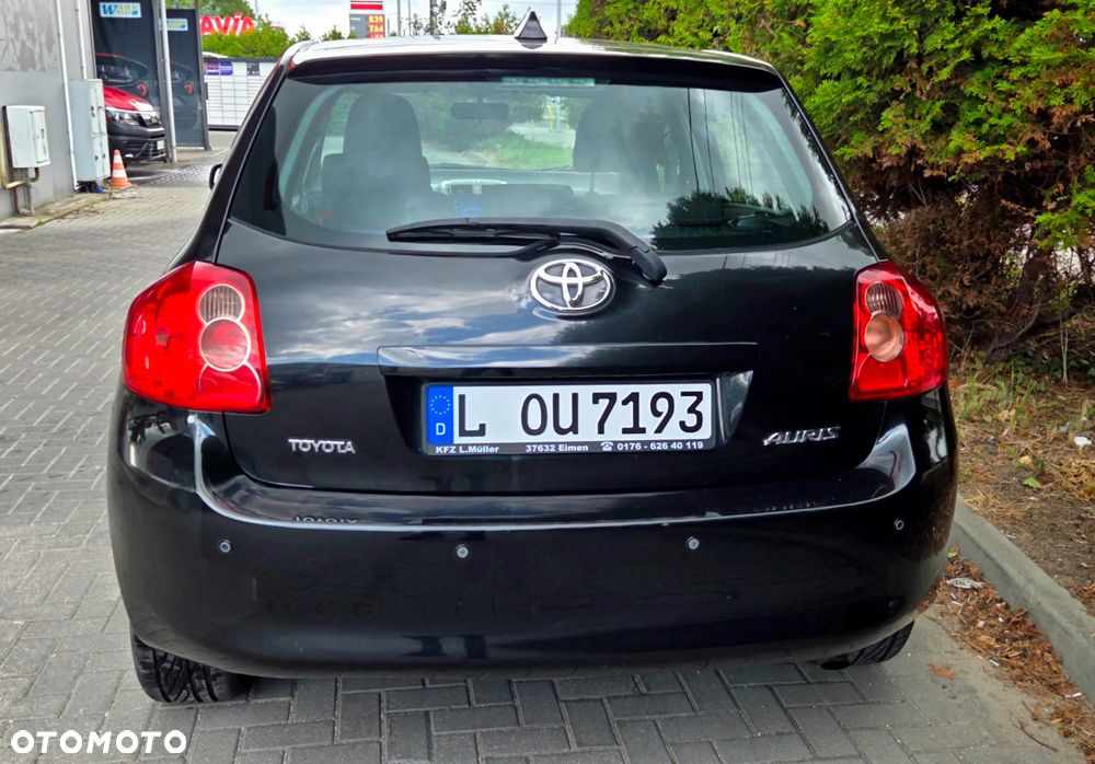 Toyota Auris 1.6 VVT-i Executive - 12