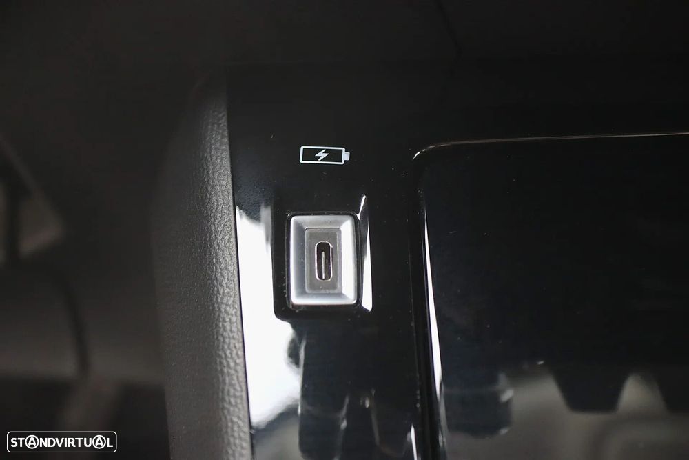 Peugeot 2008 1.2 PureTech Allure - 13