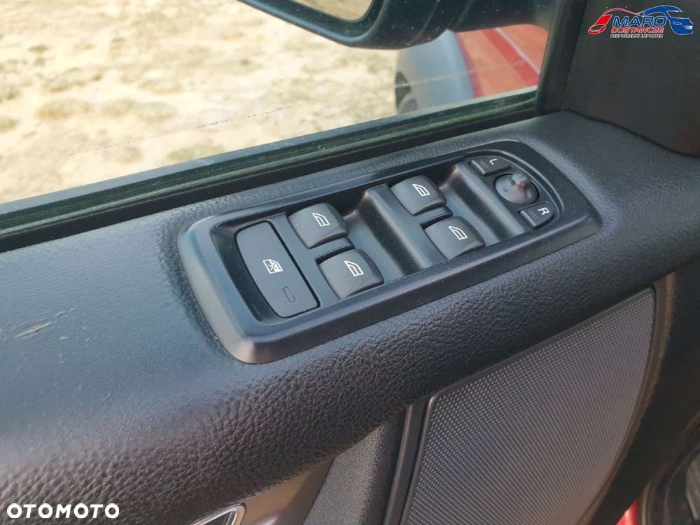 Land Rover Discovery 3.0 TD V6 S - 20