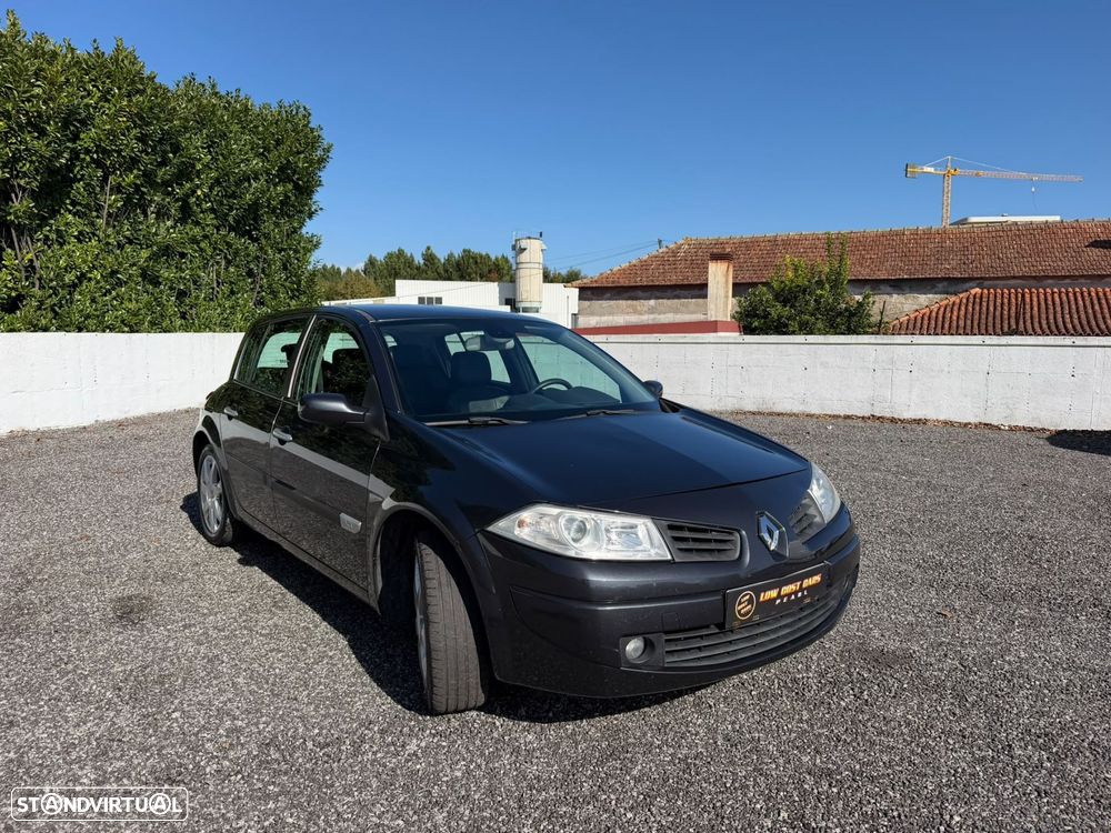 Renault Mégane 1.5 dCi Confort - 3