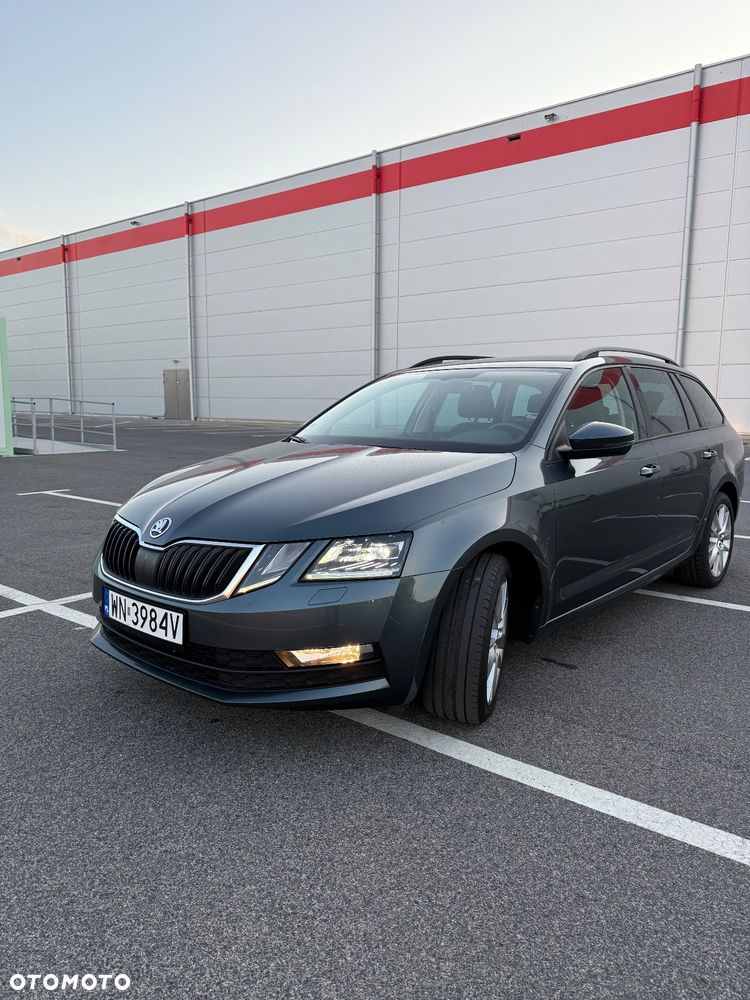 Skoda Octavia Combi 1.6 TDI Drive - 1