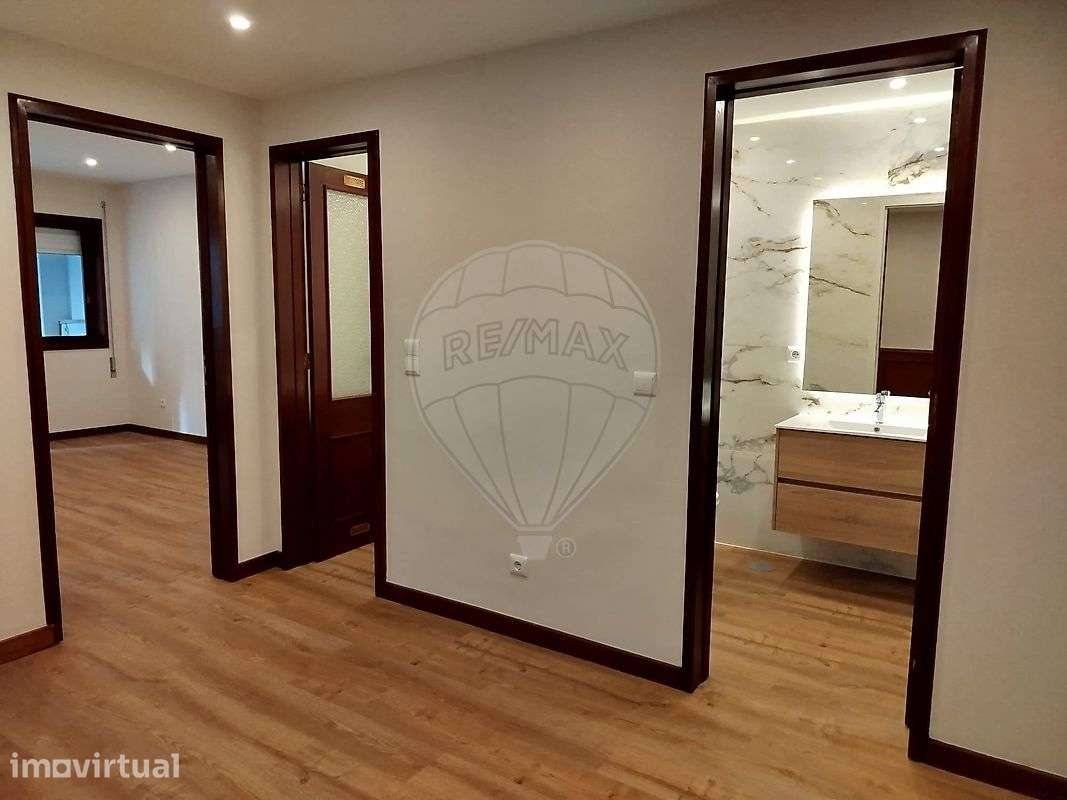 Apartamento T2 para arrendamento - Grande imagem: 2/24