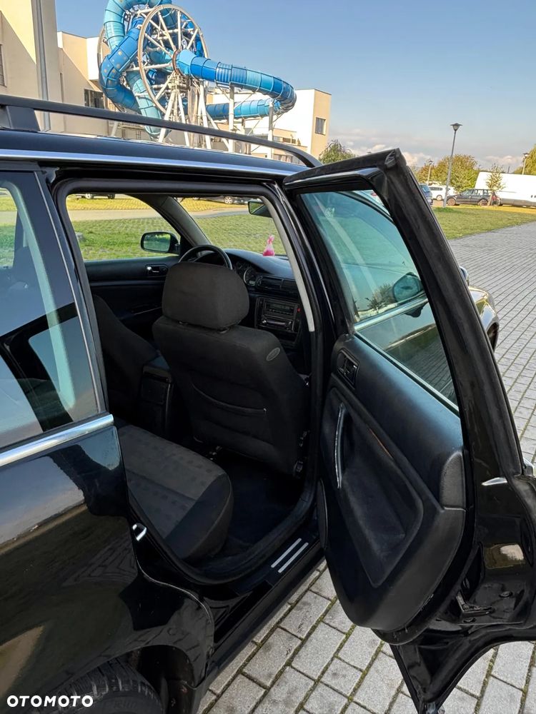 Volkswagen Passat 1.9 TDI Basis - 8