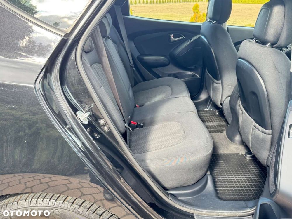 Hyundai ix35 - 15