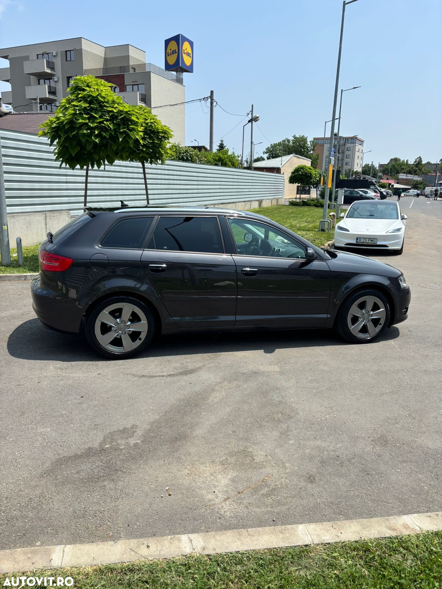 Audi A3 2.0 TDI Sportback DPF (DSG) S tronic Ambition - 10