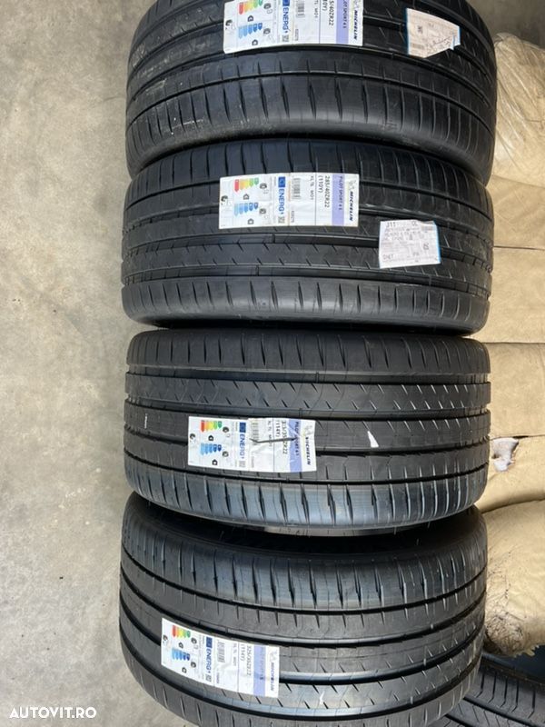 vând set anvelope 285/40/22-325/35/22 Michelin de vară noi - 1