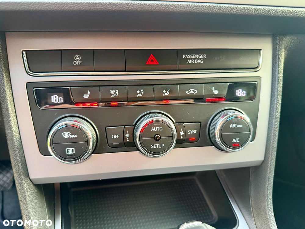 Seat Leon 1.4 EcoTSI Xcellence S&S DSG - 18