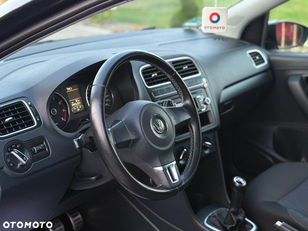 Volkswagen Polo 1.4 Team - 16