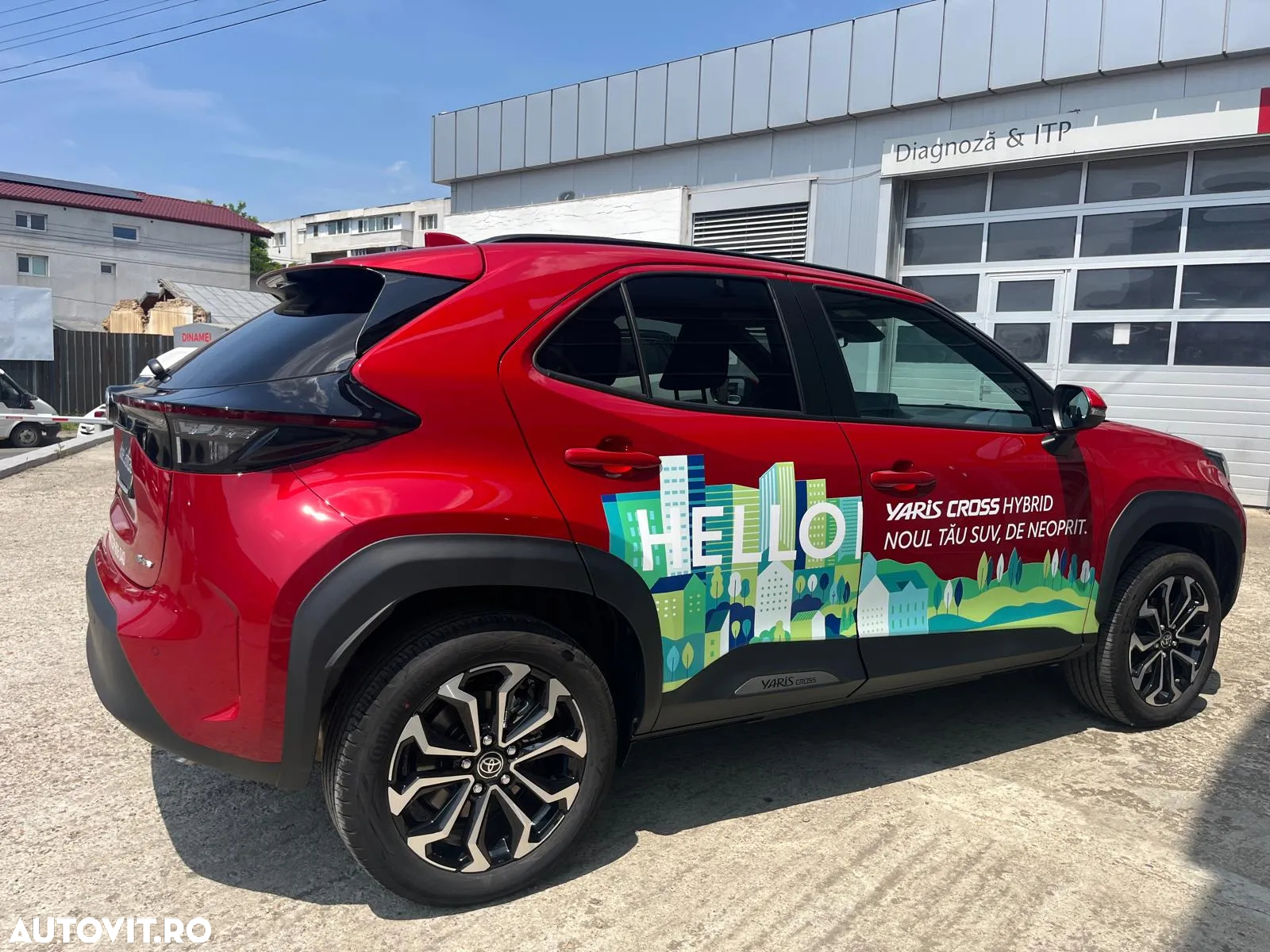 Toyota Yaris Cross 1.5 VVT-i HSD 4x2 Dynamic - 9