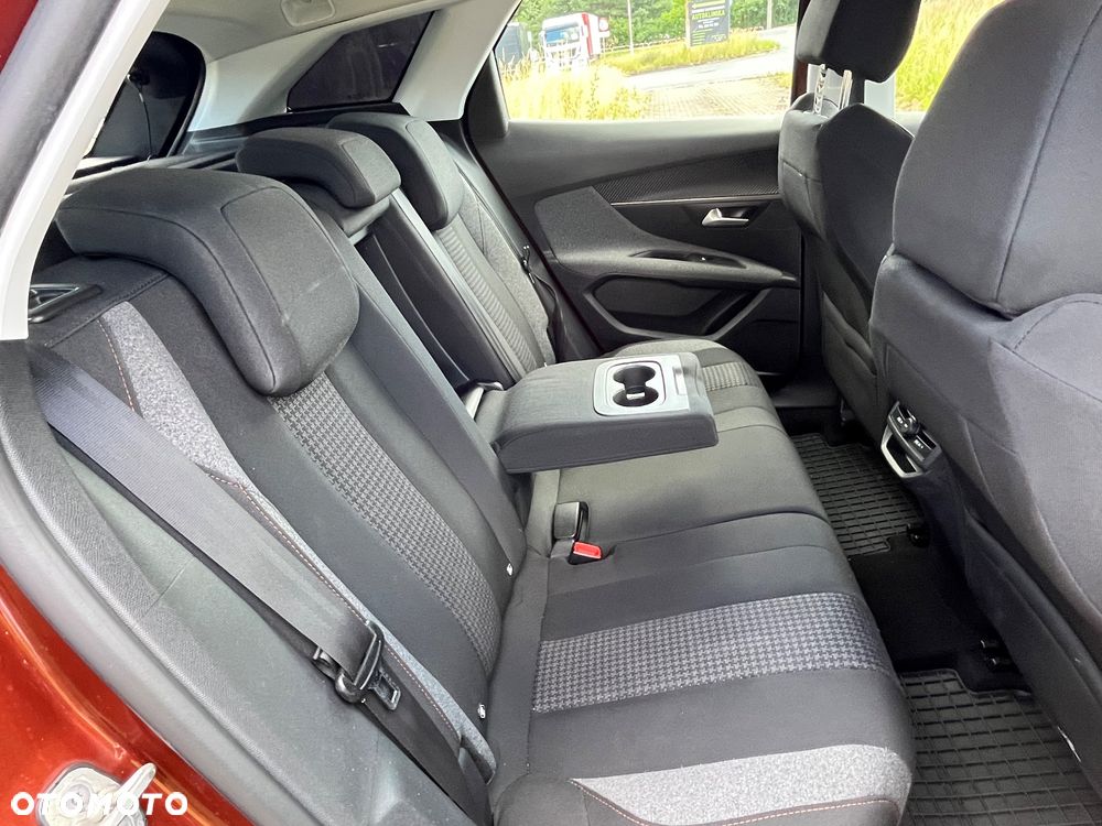 Peugeot 3008 BlueHDi 120 Stop & Start Allure - 27