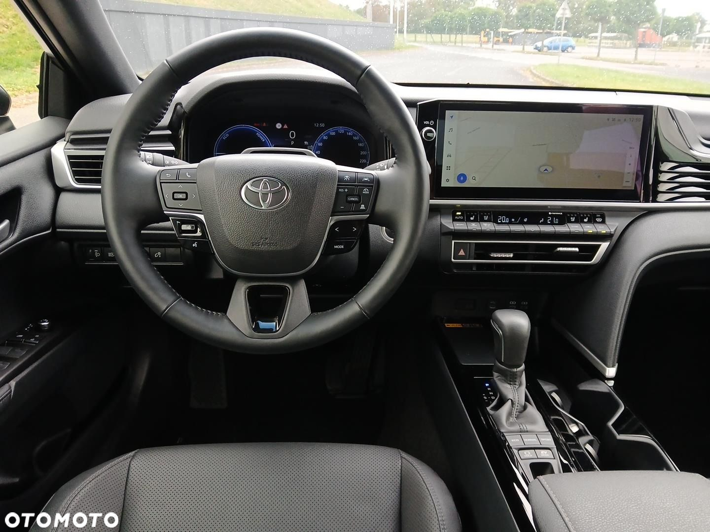Toyota Camry - 29