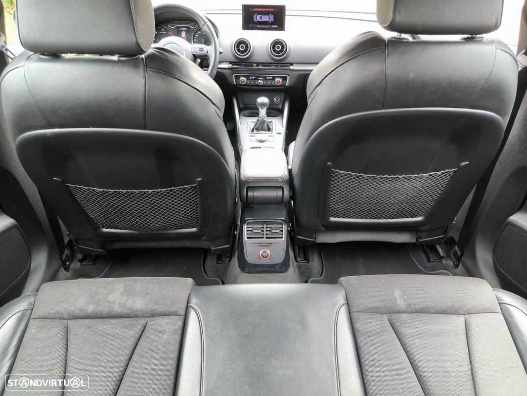 Audi A3 Sportback 2.0 TDI S-line - 31
