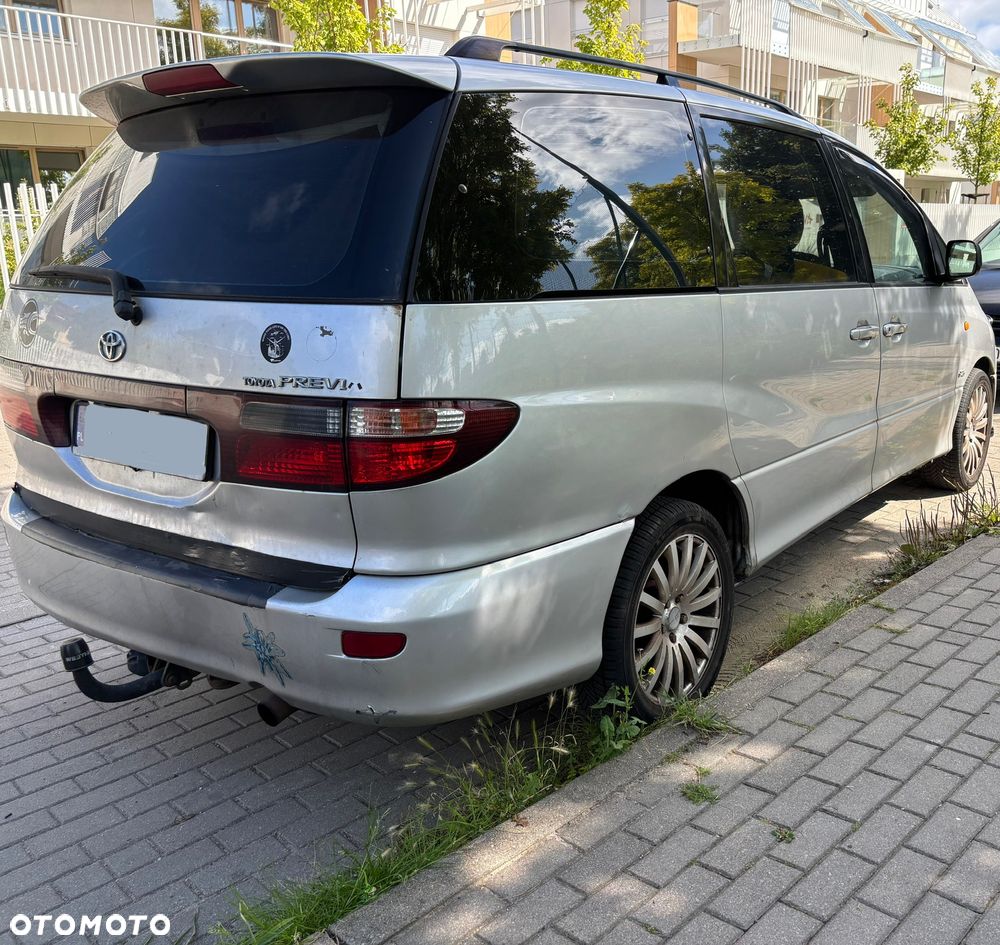 Toyota Previa 2.0 D-4D Luna - 3