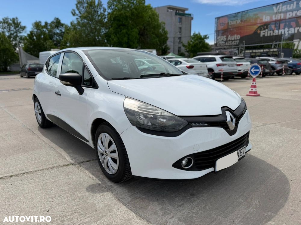 Renault Clio - 1