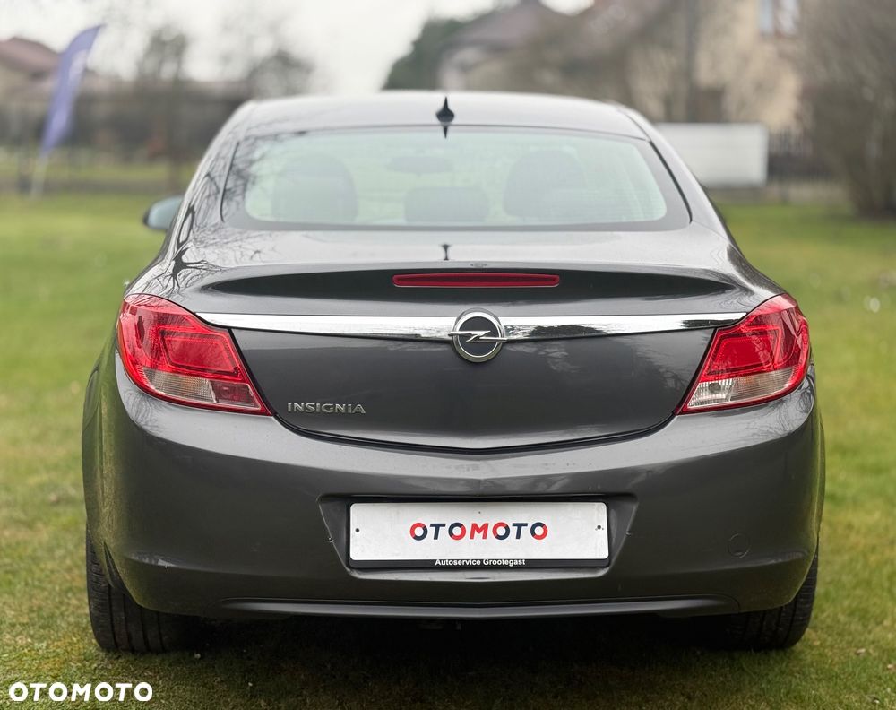 Opel Insignia - 11