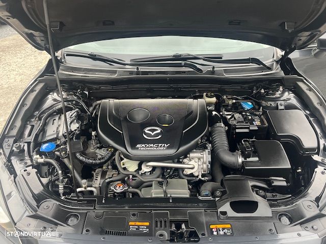 Mazda 3 1.5 Sky-D Evolve HS Navi - 16