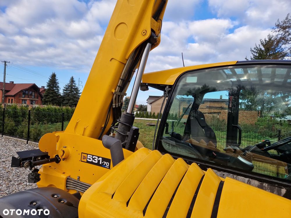 JCB 531-70 AGRIPRO - 15