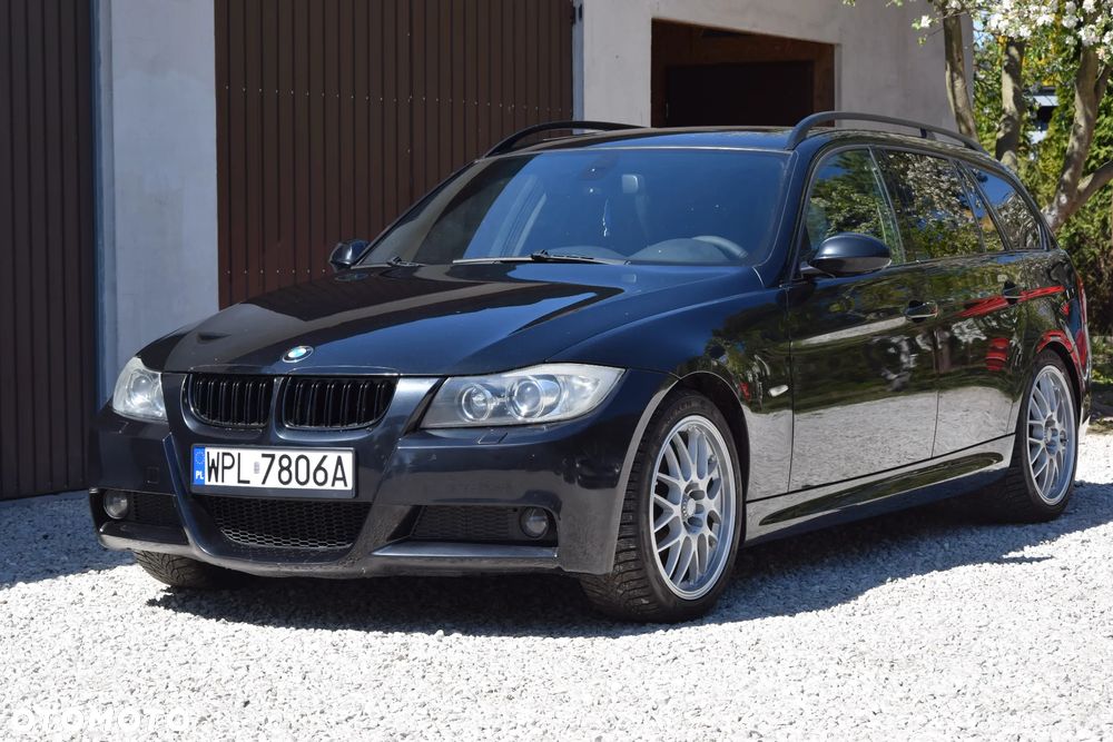 BMW Seria 3 318i - 3
