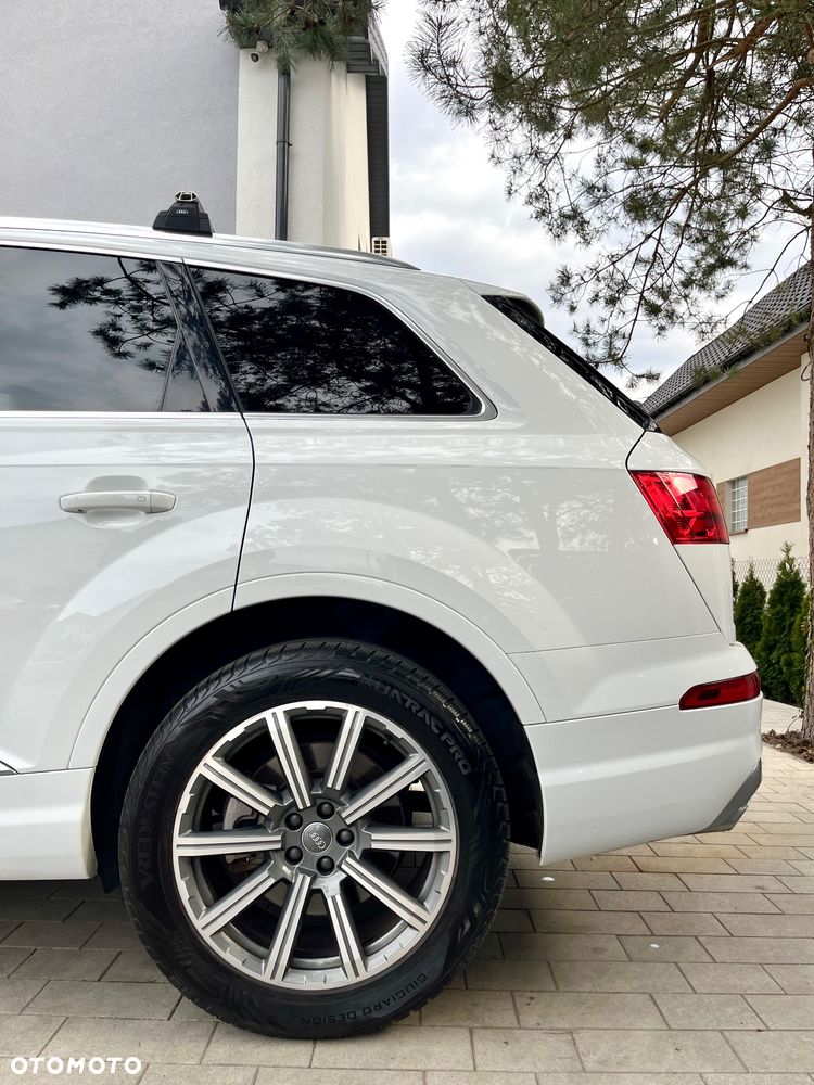 Audi Q7 - 6
