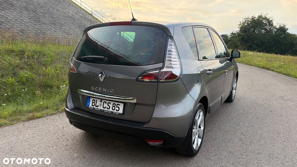 Renault Scenic ENERGY TCe 115 Bose Edition - 9