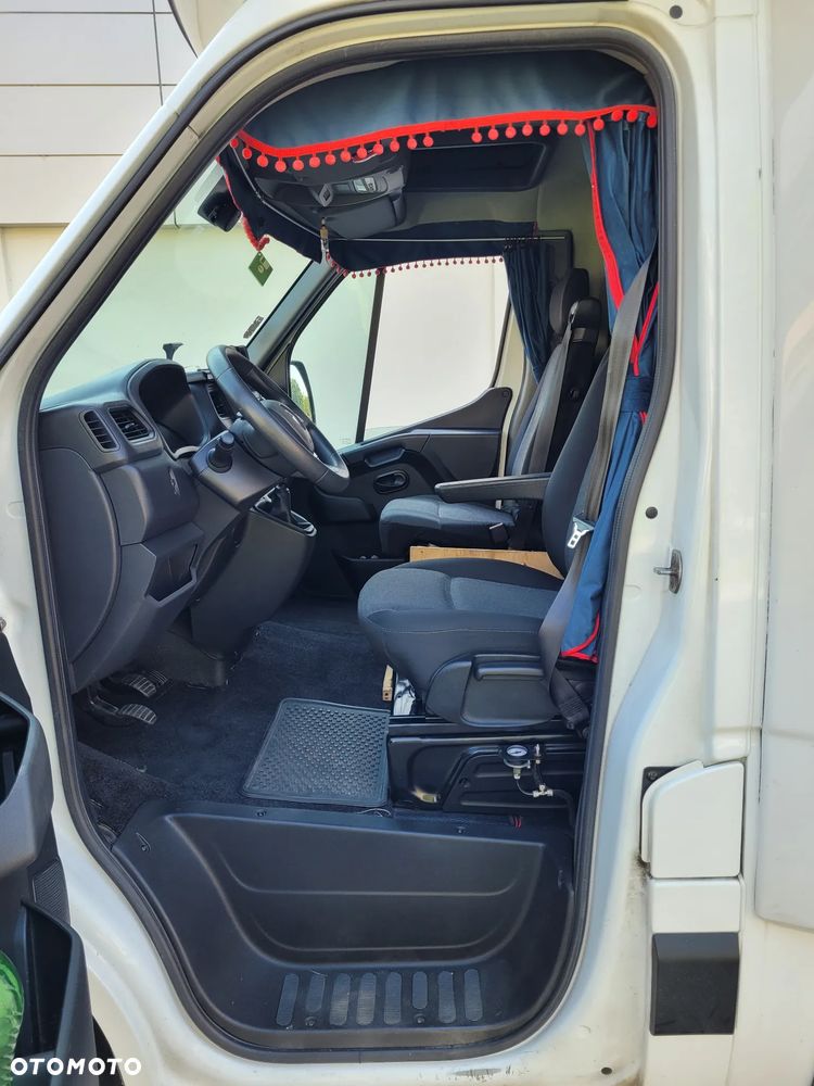Renault Master IV - 10