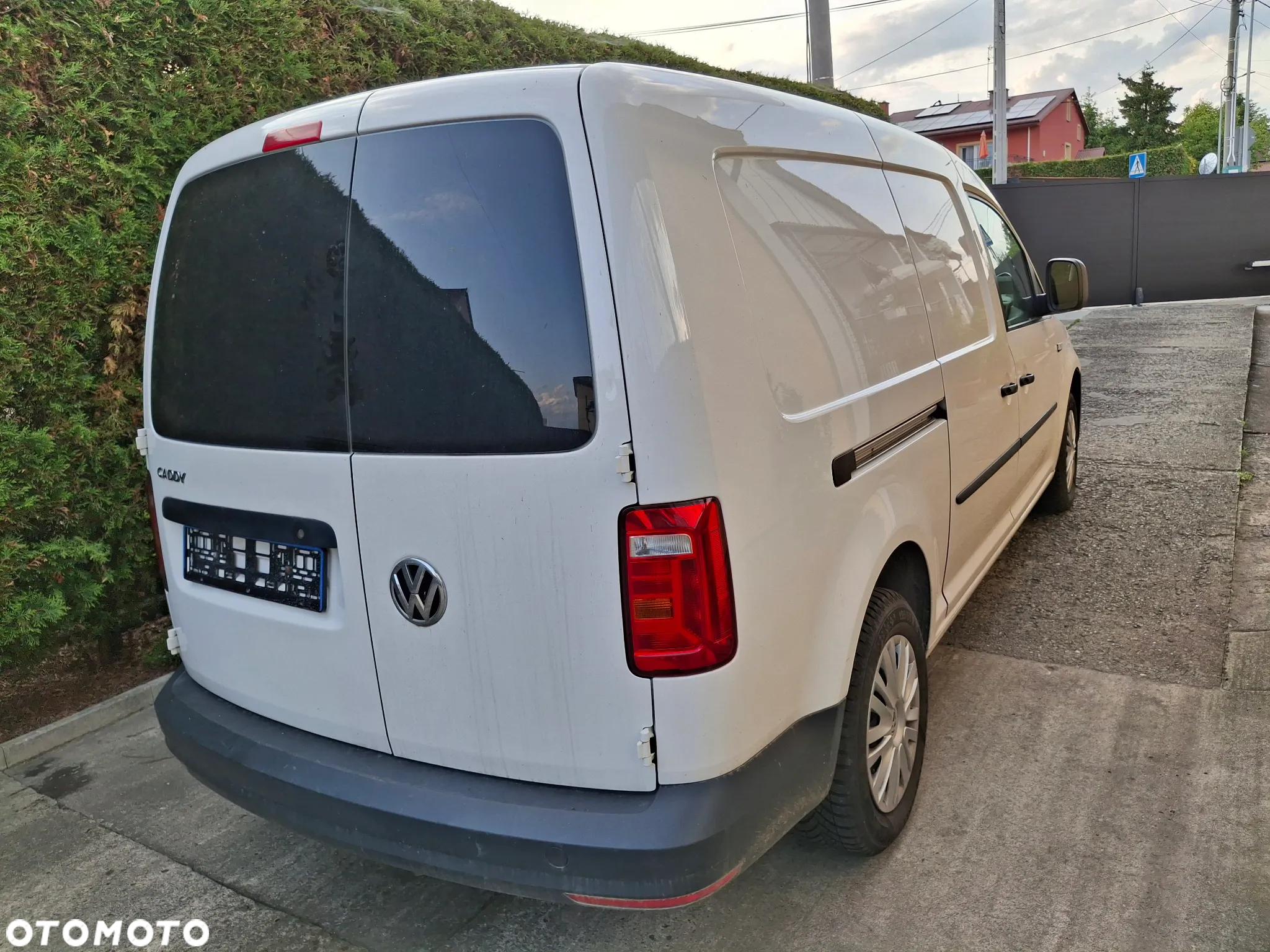 Volkswagen Caddy - 9