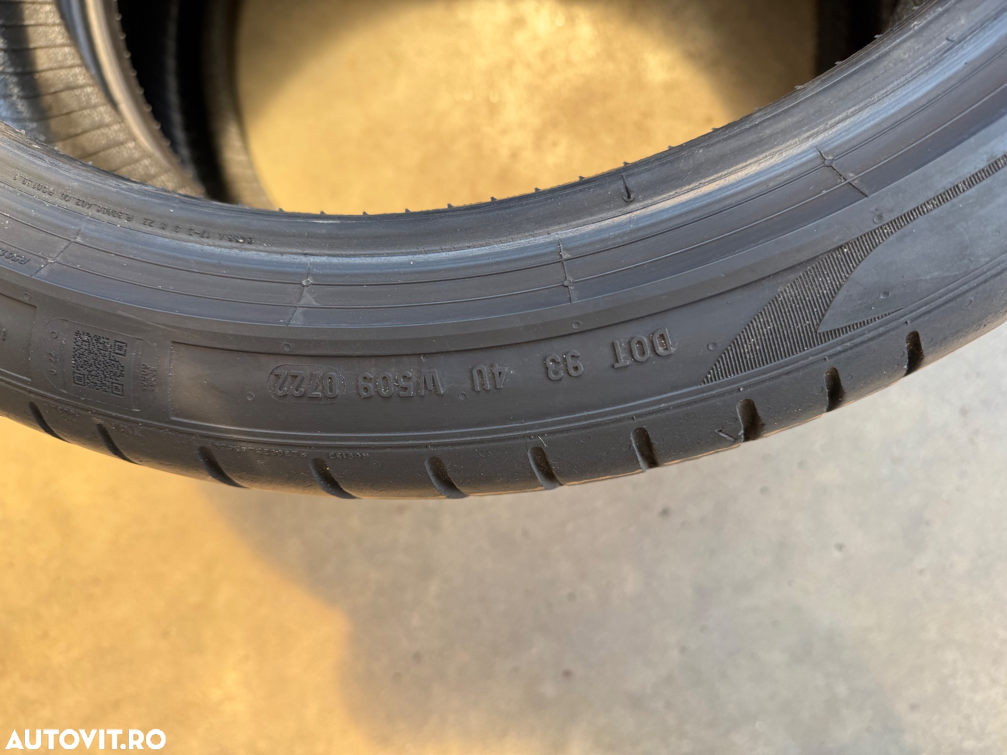 Vând set anvelope 225/40/19-255/35/19 Pirelli de vară cu runflat aproape noi - 9