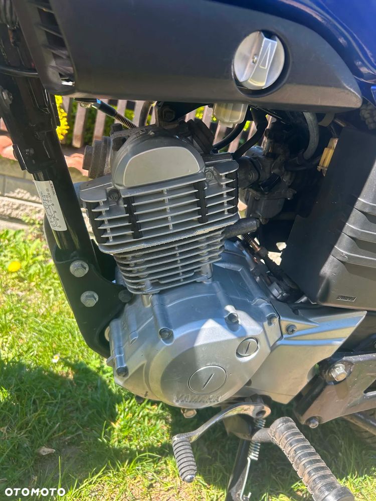Yamaha YBR - 6
