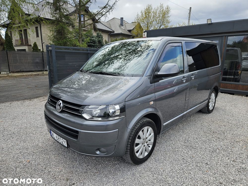 Volkswagen Multivan - 2