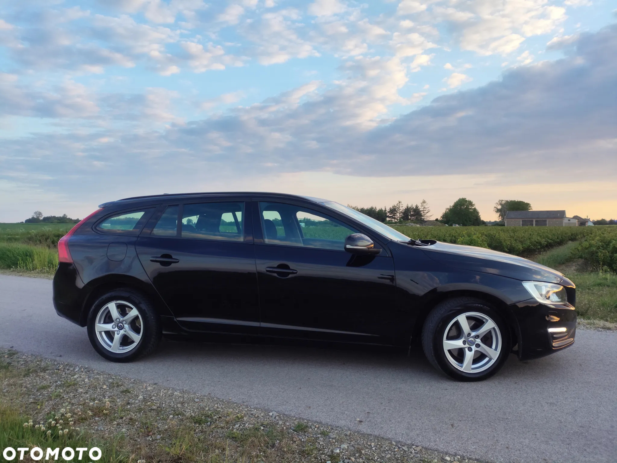 Volvo V60 - 2