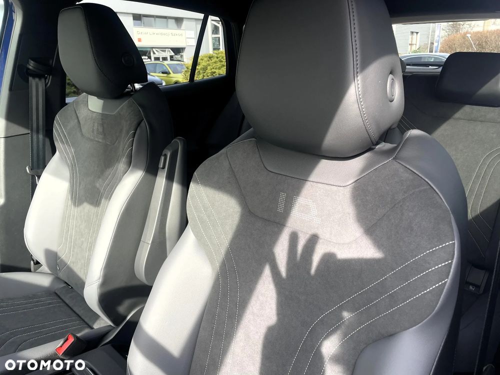 Volkswagen ID.4 77kWh Plus - 11