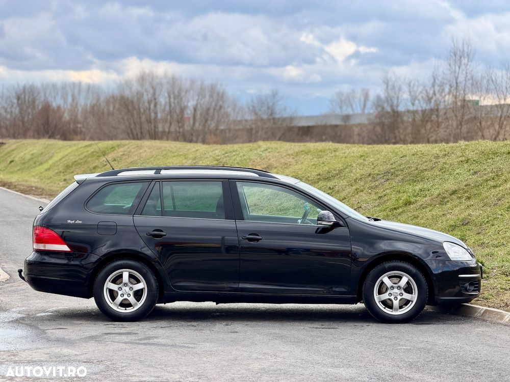 Volkswagen Golf - 5