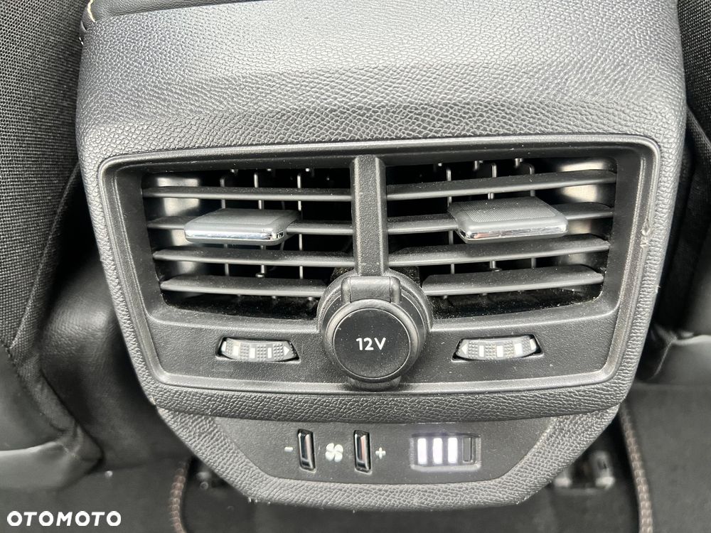 Peugeot 5008 BlueHDi 130 EAT8 GT - 25