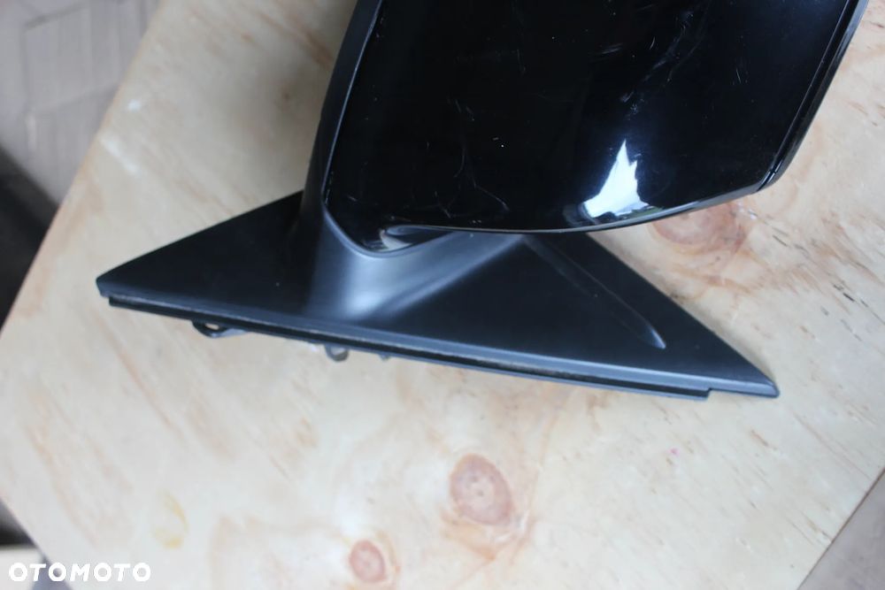 LUSTERKO PRAWE AUDI Q5 8R 10 + 2 PIN 8R1857410G LZ9Y EU 2016 - 8