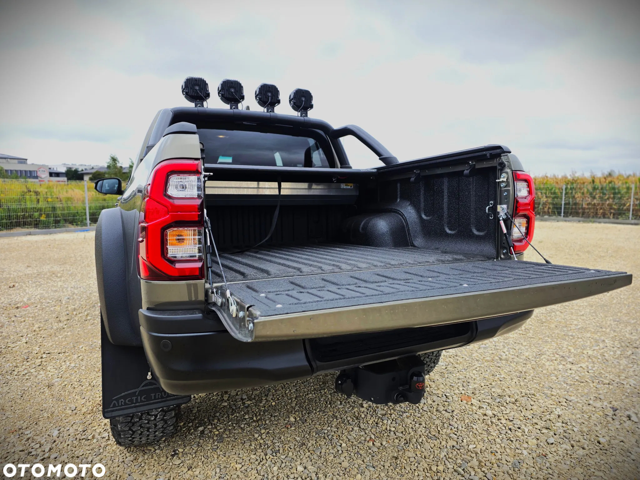 Toyota Hilux 2.8 D-4D Double Cab SR5 4x4 - 13