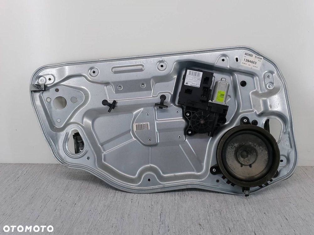 PODNOŚNIK SZYBY LEWY PRZÓD VOLVO V50 30753143-LH   979037-100  1394683 - 1