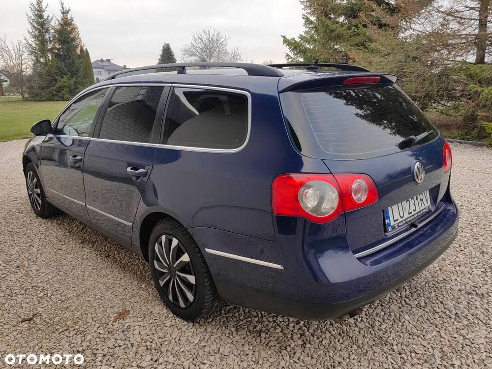 Volkswagen Passat 2.0 TDI Sportline DSG - 19