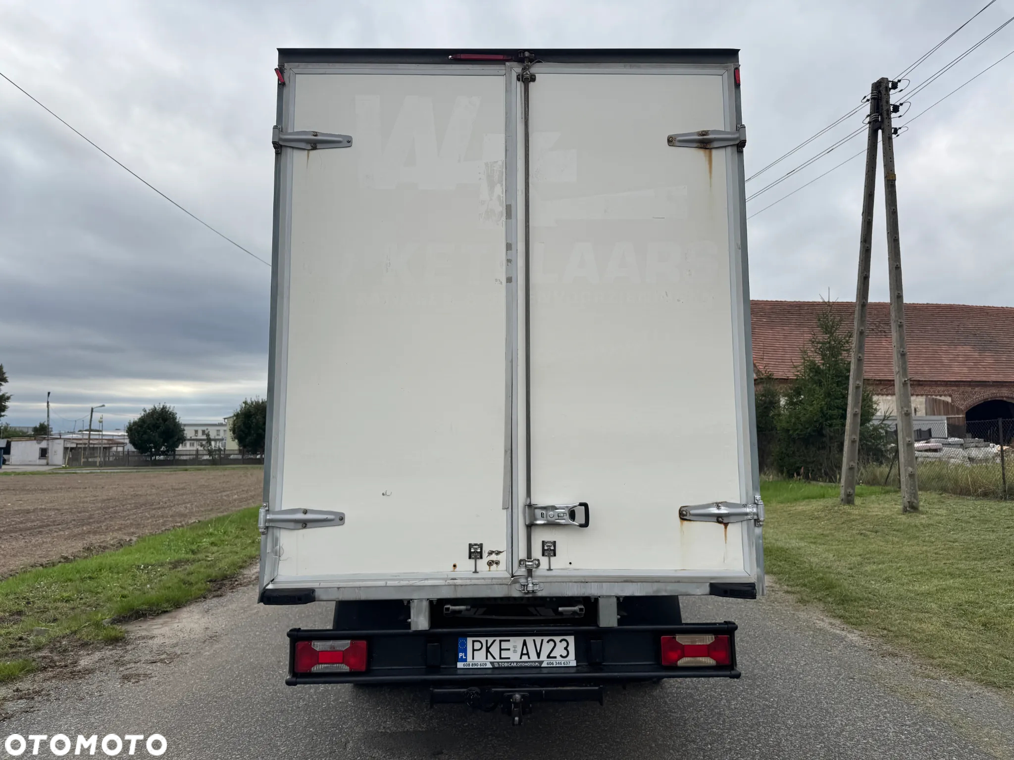 Iveco 35C15 * 3.0 / 150KM * Kontener / Rama * Koła bliźniacze * Rozstaw osi: 4.1m * - 13
