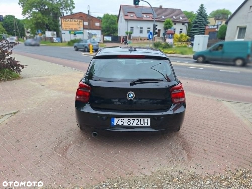 BMW Seria 1 116d DPF - 9