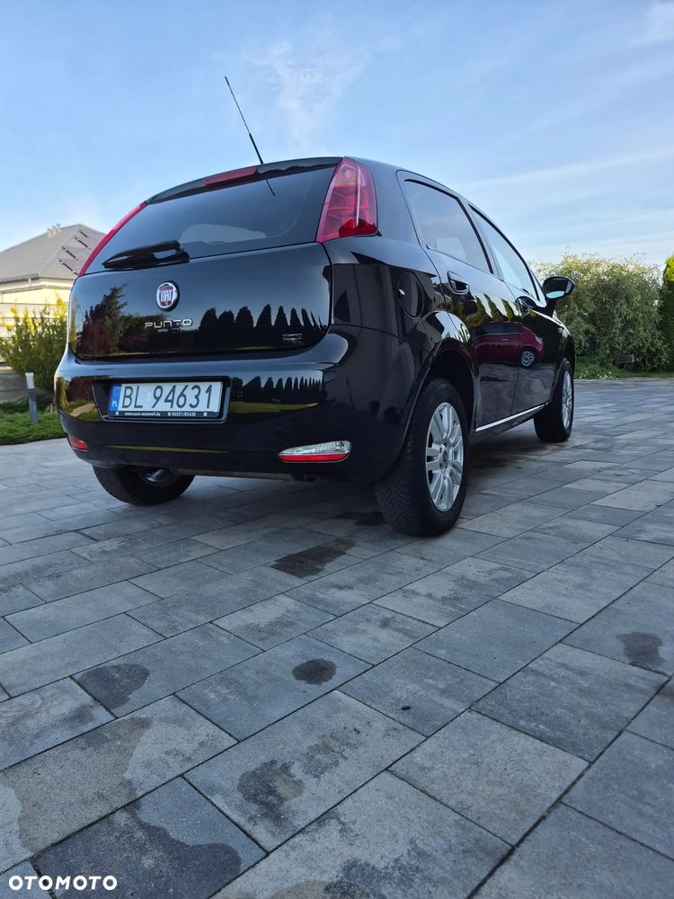 Fiat Grande Punto Actual 1.4 8V Estiva Blue&Me Euro5 - 6