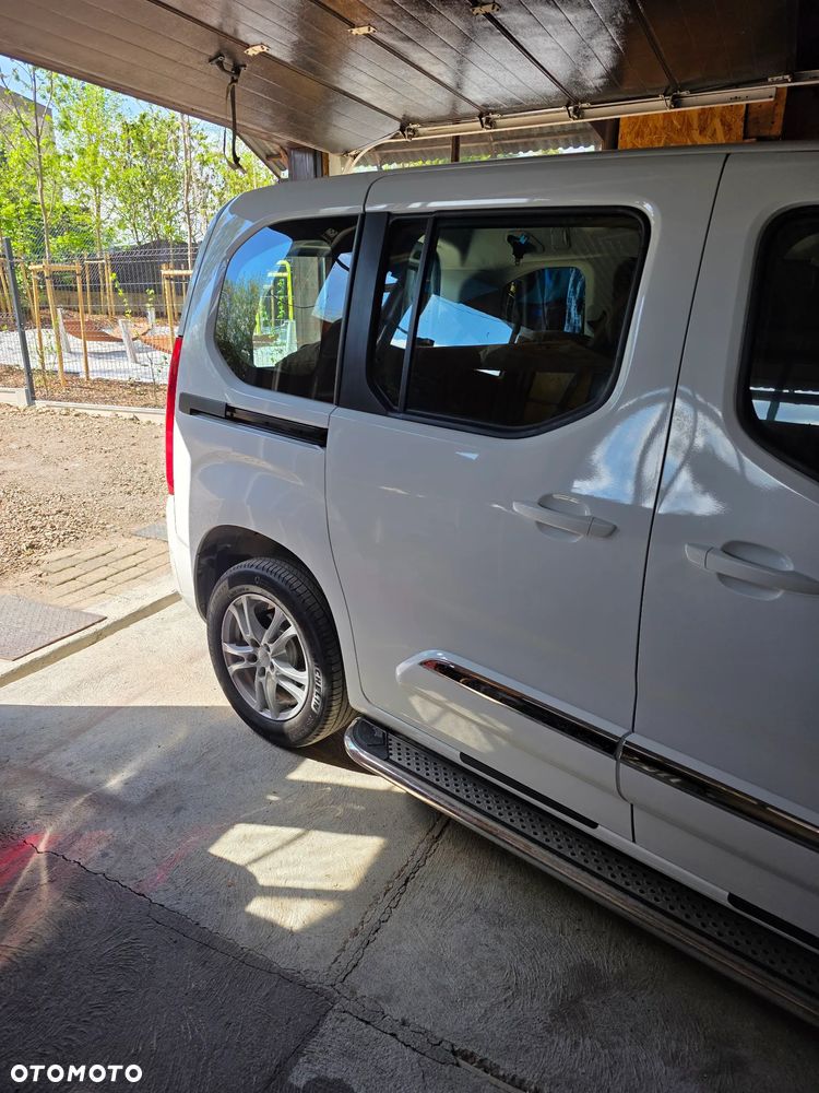 Toyota Proace City Verso 1.2 D-4T Business - 33