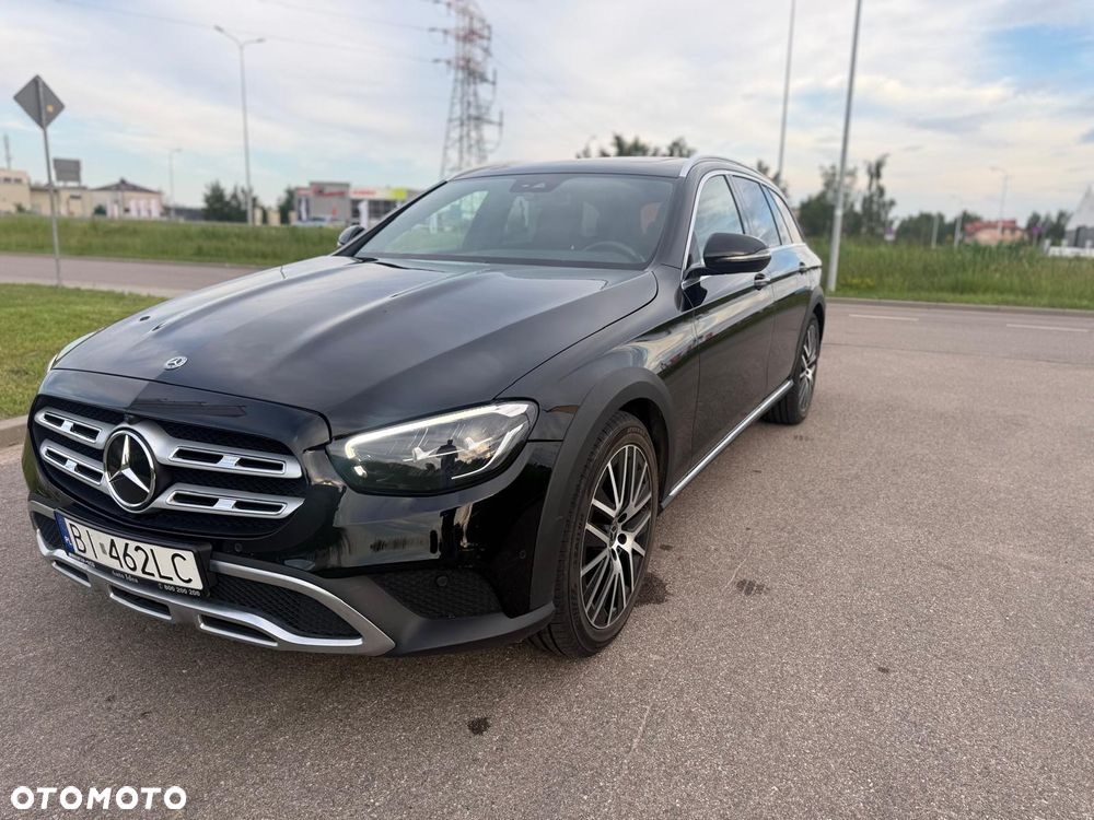 Mercedes-Benz Klasa E 200 4-Matic All-Terrain Exclusive - 16