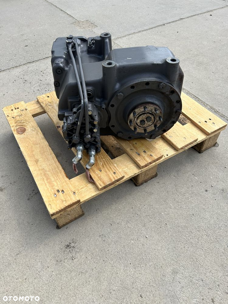 Skrzynia biegów ZF 2HL-270 do koparki volvo EW140C - 3