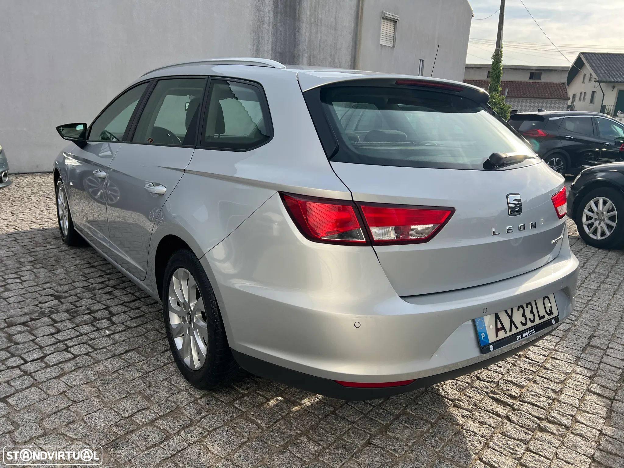 SEAT Leon ST 1.6 TDI Style Ecomotive - 10